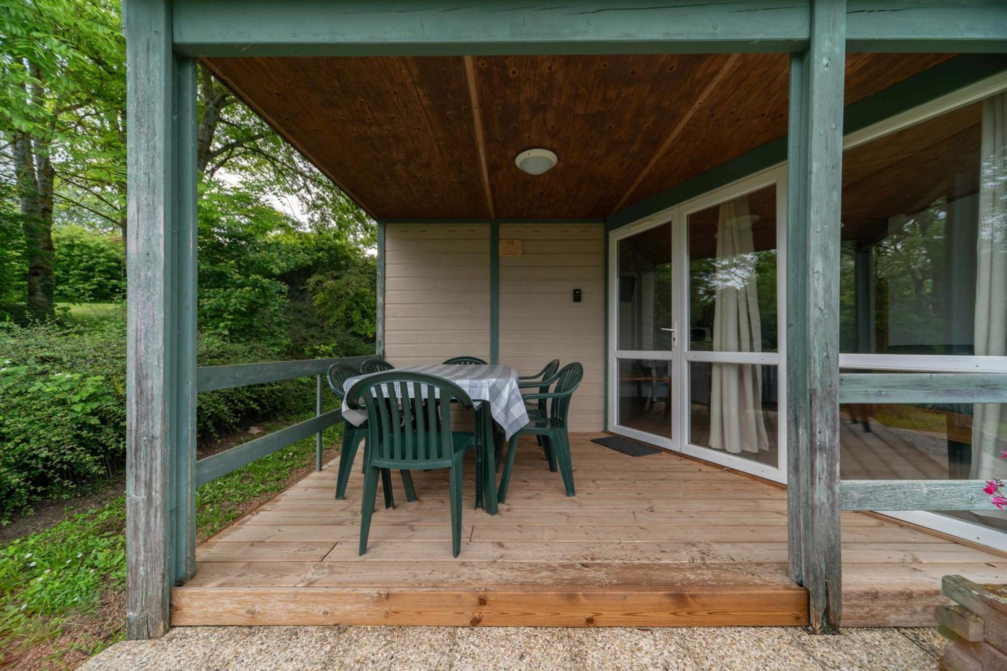 Camping Le Mont Libre - Cottage & Espace Nature - جنات المظهر الخارجي الصورة