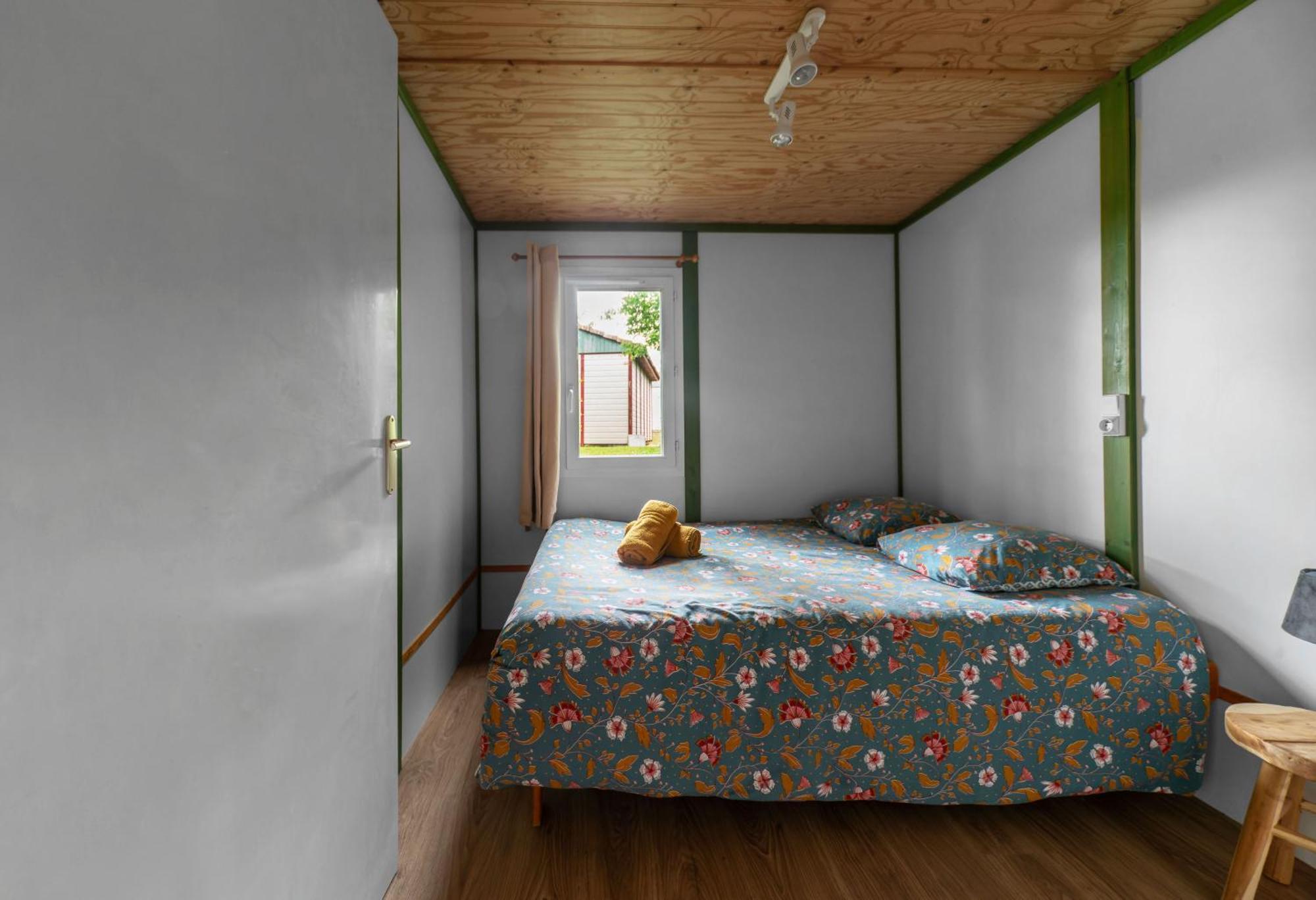 Camping Le Mont Libre - Cottage & Espace Nature - جنات المظهر الخارجي الصورة