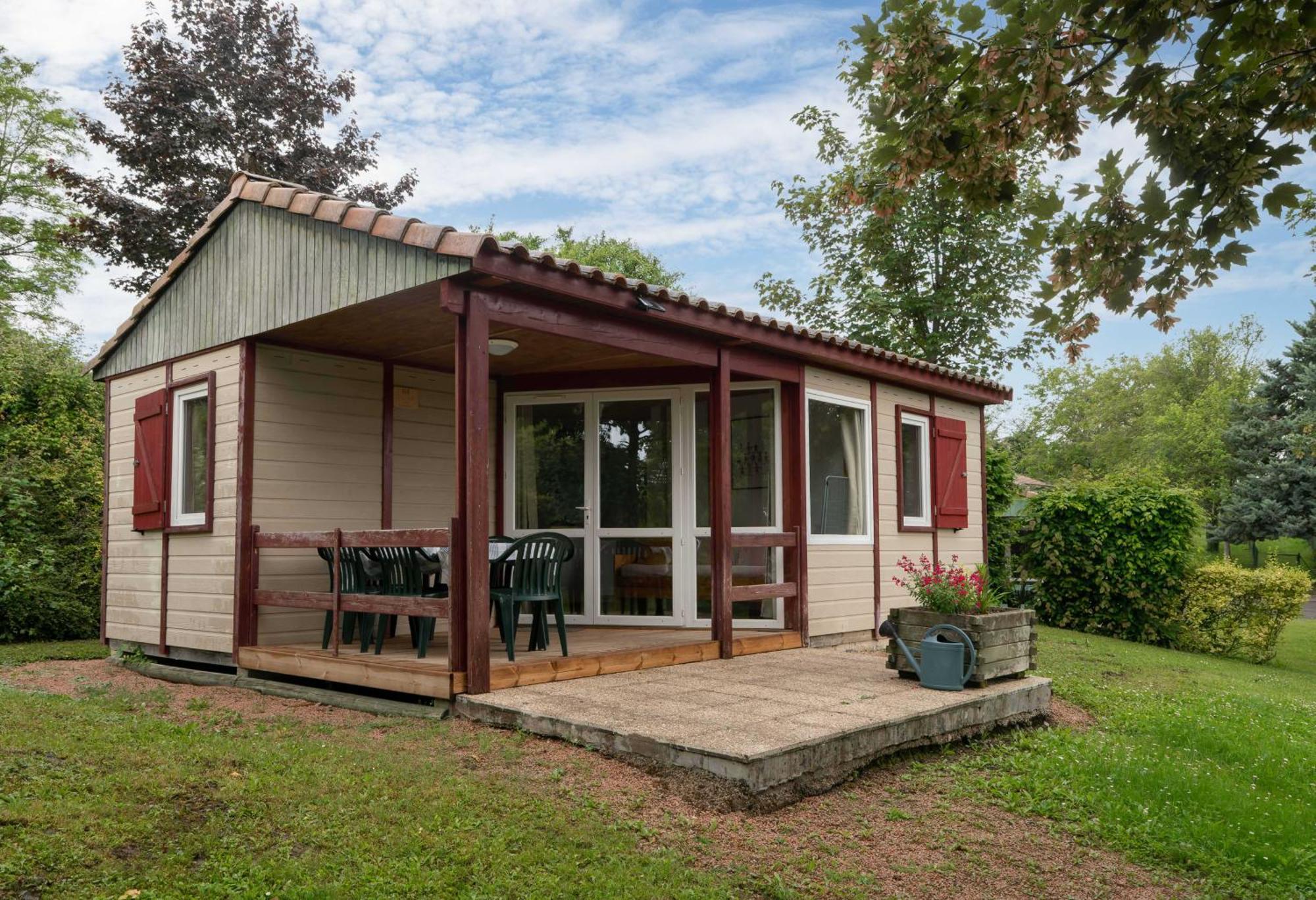Camping Le Mont Libre - Cottage & Espace Nature - جنات المظهر الخارجي الصورة