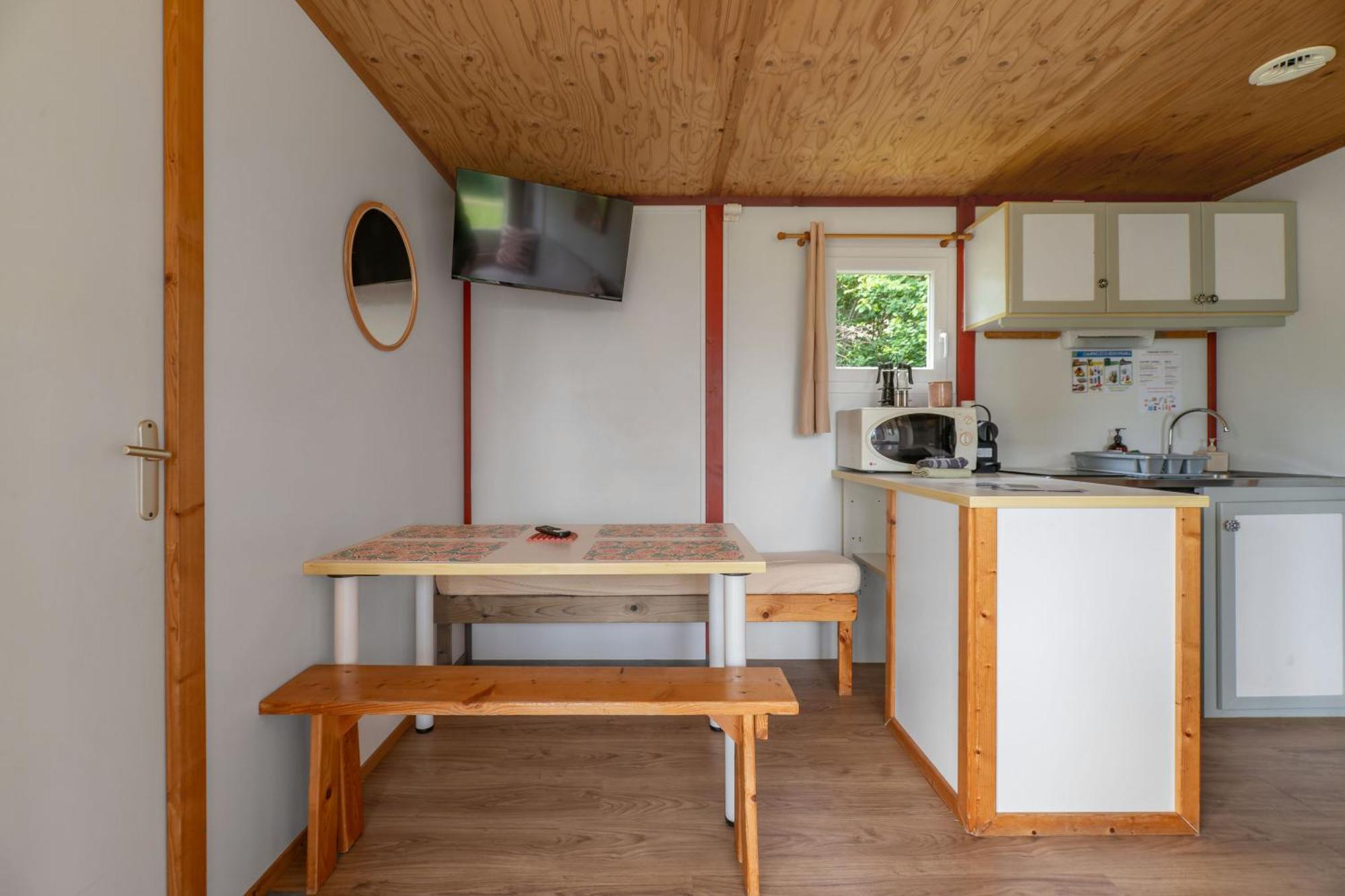 Camping Le Mont Libre - Cottage & Espace Nature - جنات المظهر الخارجي الصورة